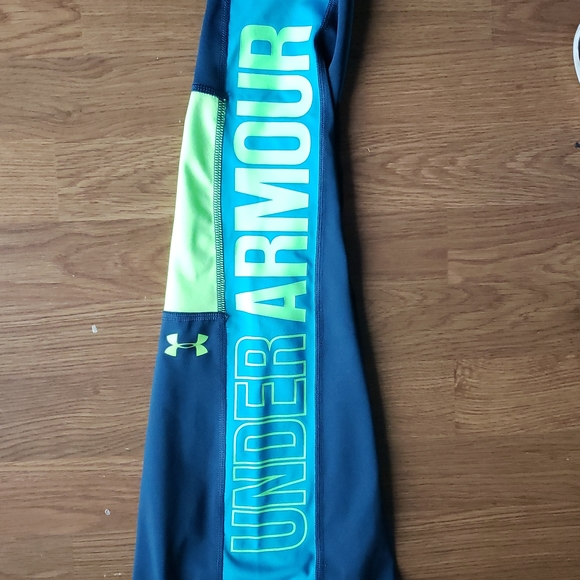 Under Armour Heat Gear Cropped Athletic Pants Girl's Youth Size Large - Picture 10 of 13